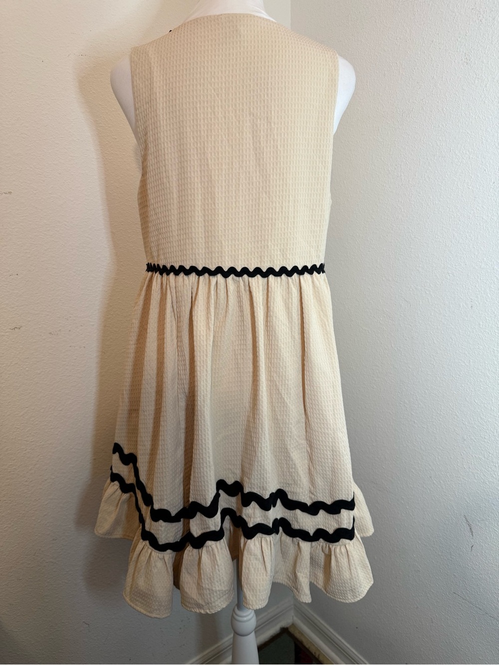 ENTRO Cream Textured Ric Rac Trim Babydoll Mini Dress S - Picture 8 of 11